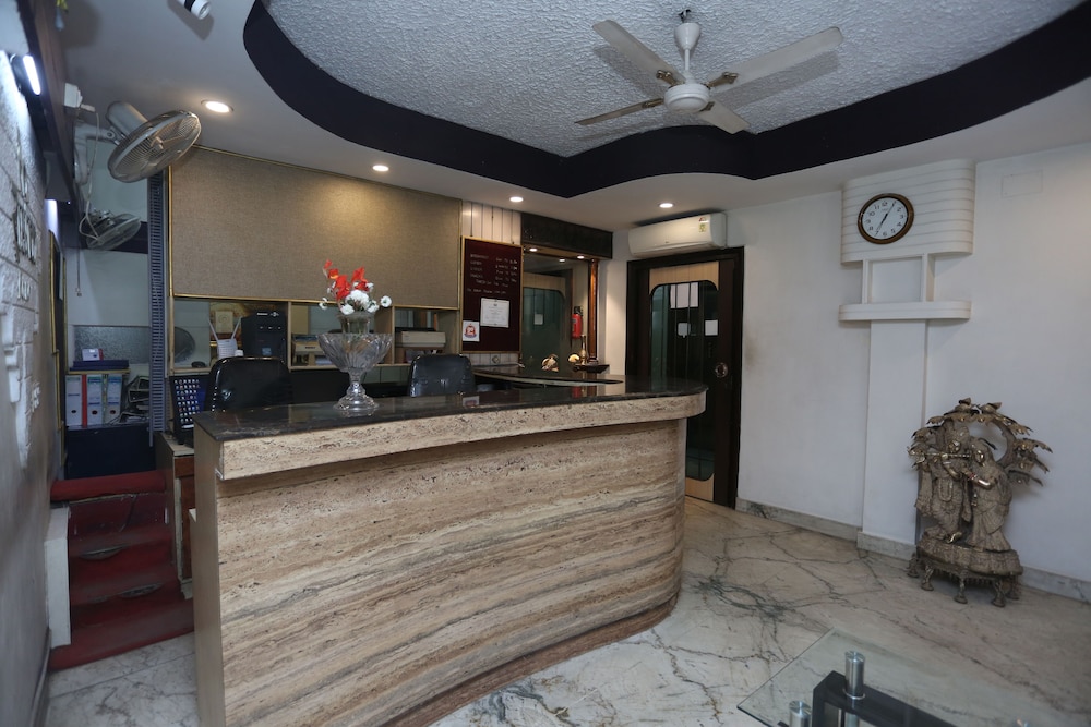 HOTEL RUSHABH HOME