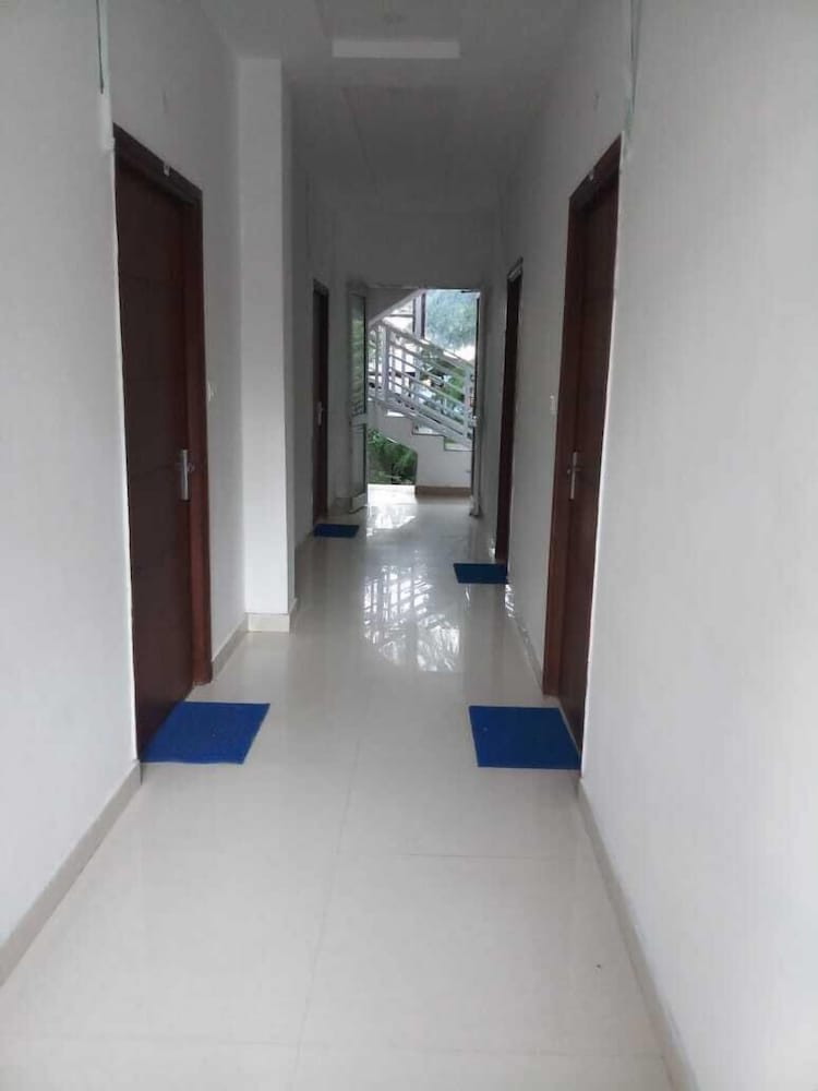 Hotel Snow Ark, Dalhousie