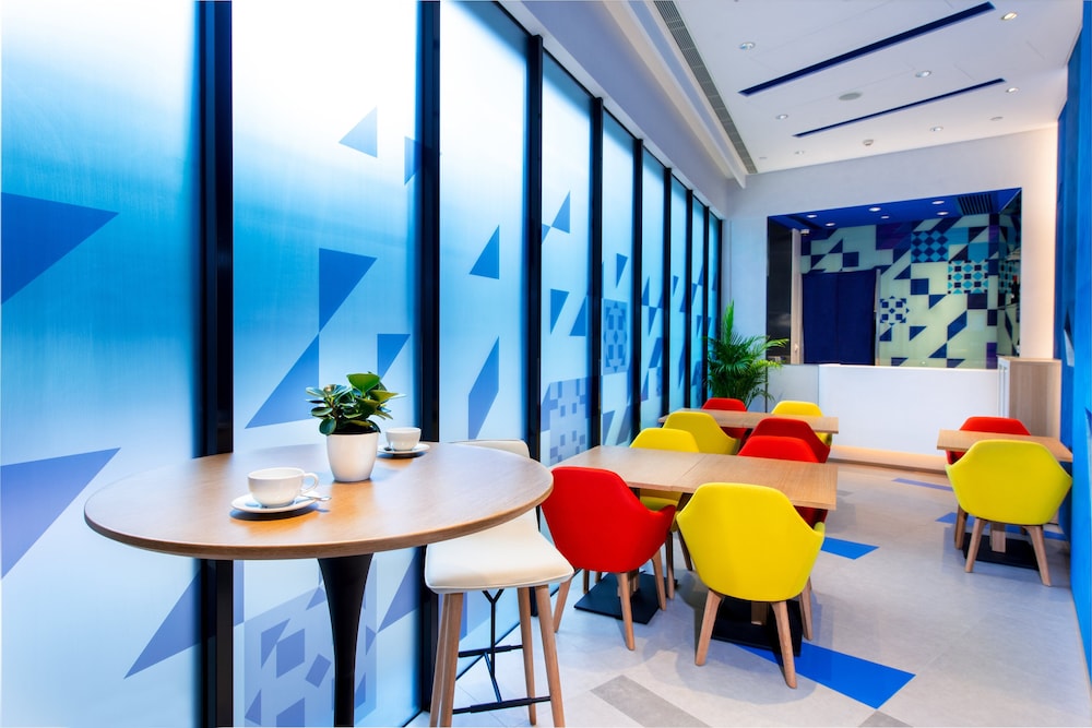 Holiday Inn Express Macau City Centre by IHG