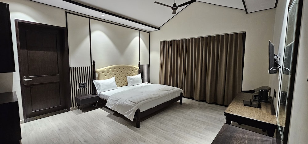 THE PREMIER GIR RESORT