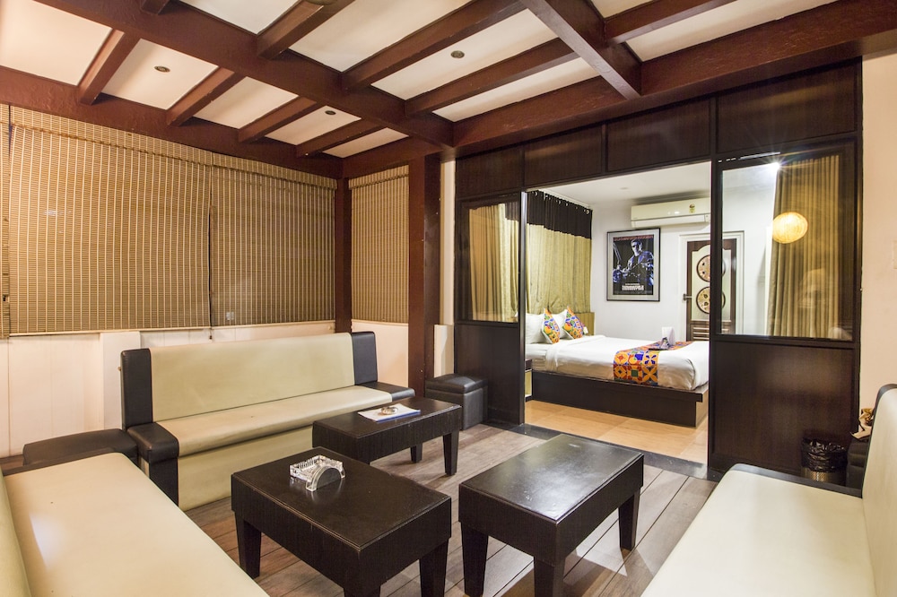 FabHotel Grand Boutique