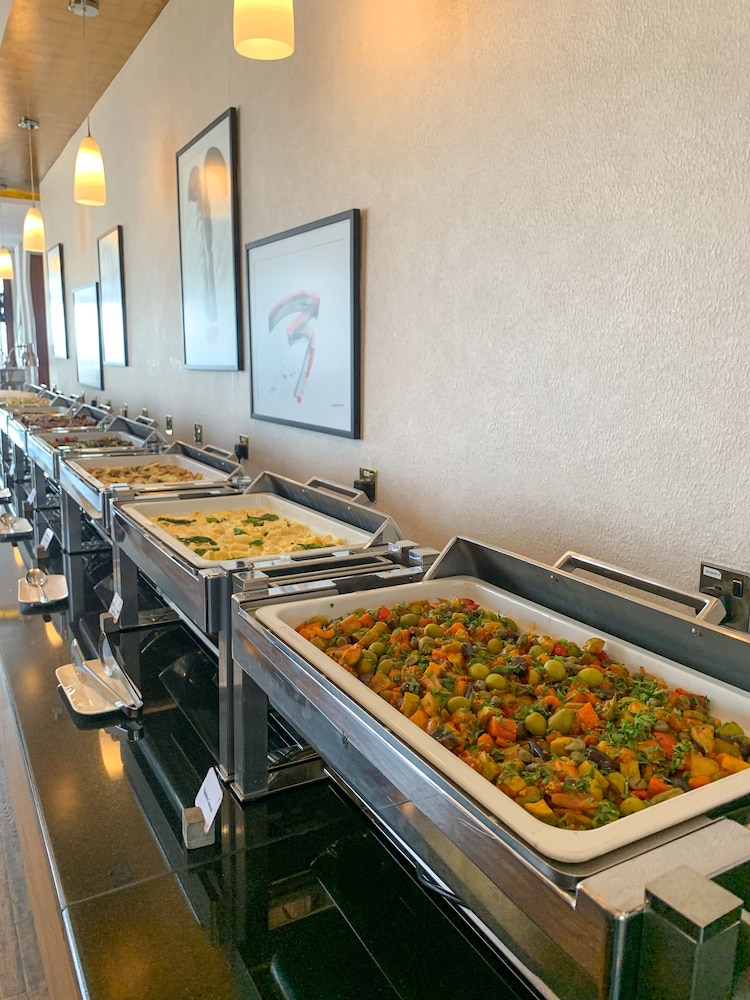 Swiss-Belhotel Seef Bahrain