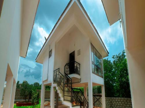 The Kuttalam Heritage