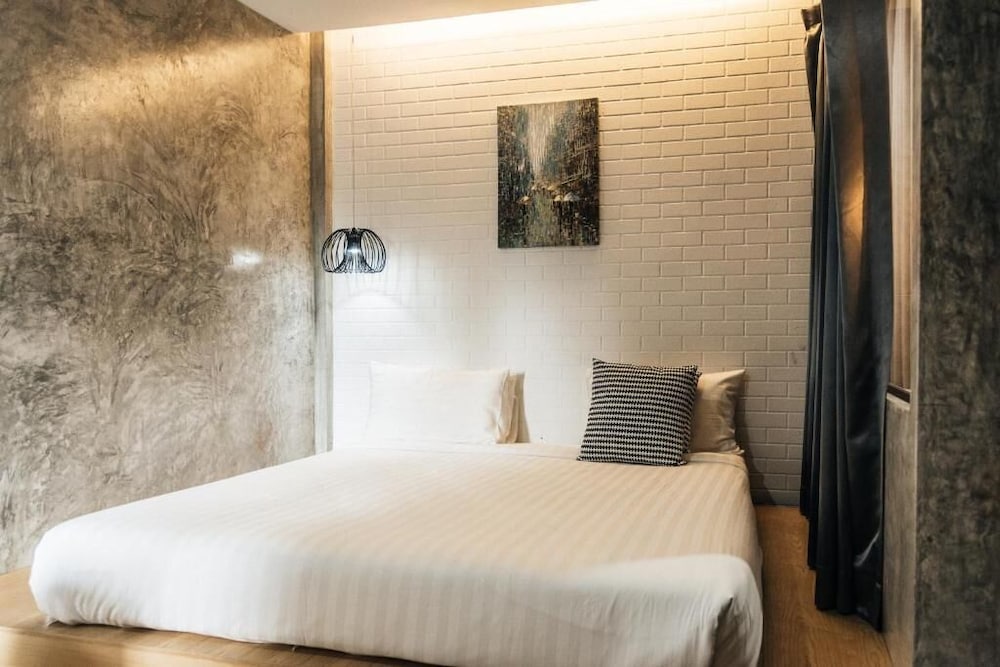 Journey Hostel Suratthani