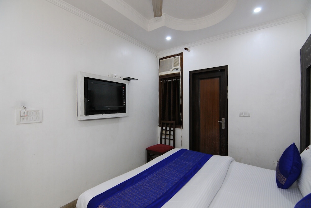 Staybook Hotel Jai Balaji New Delhi