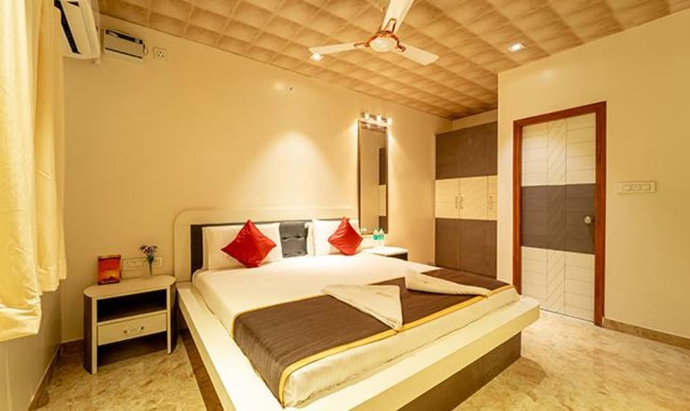 FabHotel Prime Seasons Suites HBR