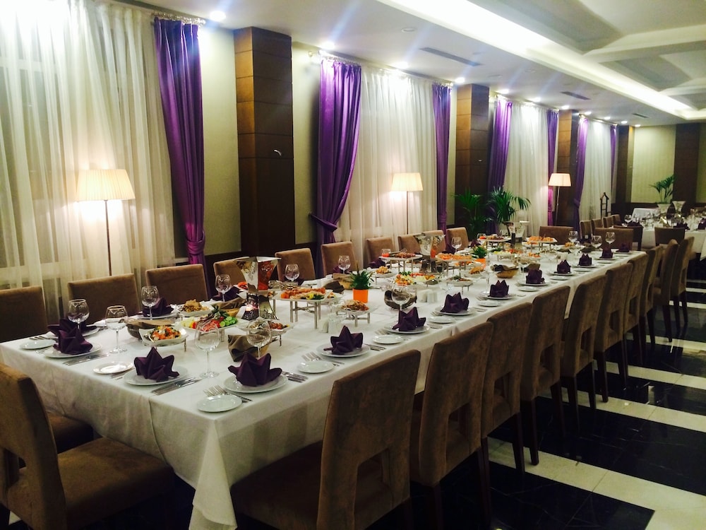 Comfort Hotel Astana