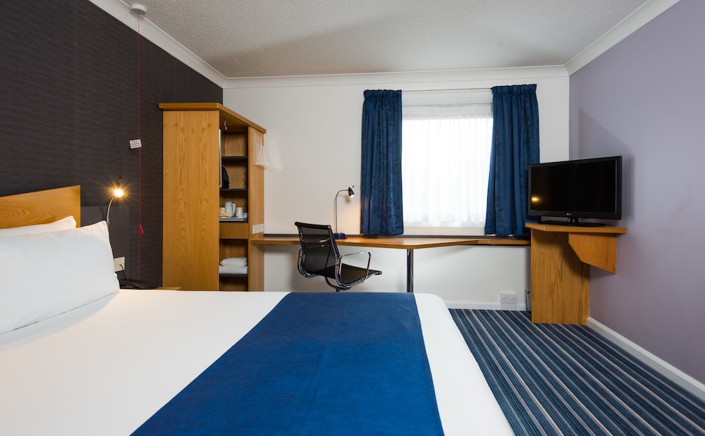 Holiday Inn Express Birmingham Airport NEC