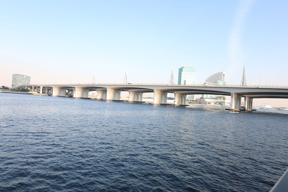 Grand Kingsgate Waterfront By Millennium Hotels
