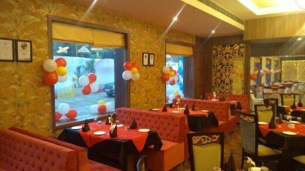 HB INTERNATIONAL ( A Unit of Hotel Rajkamal )