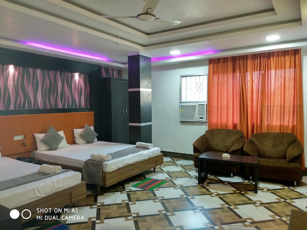 HB INTERNATIONAL ( A Unit of Hotel Rajkamal )