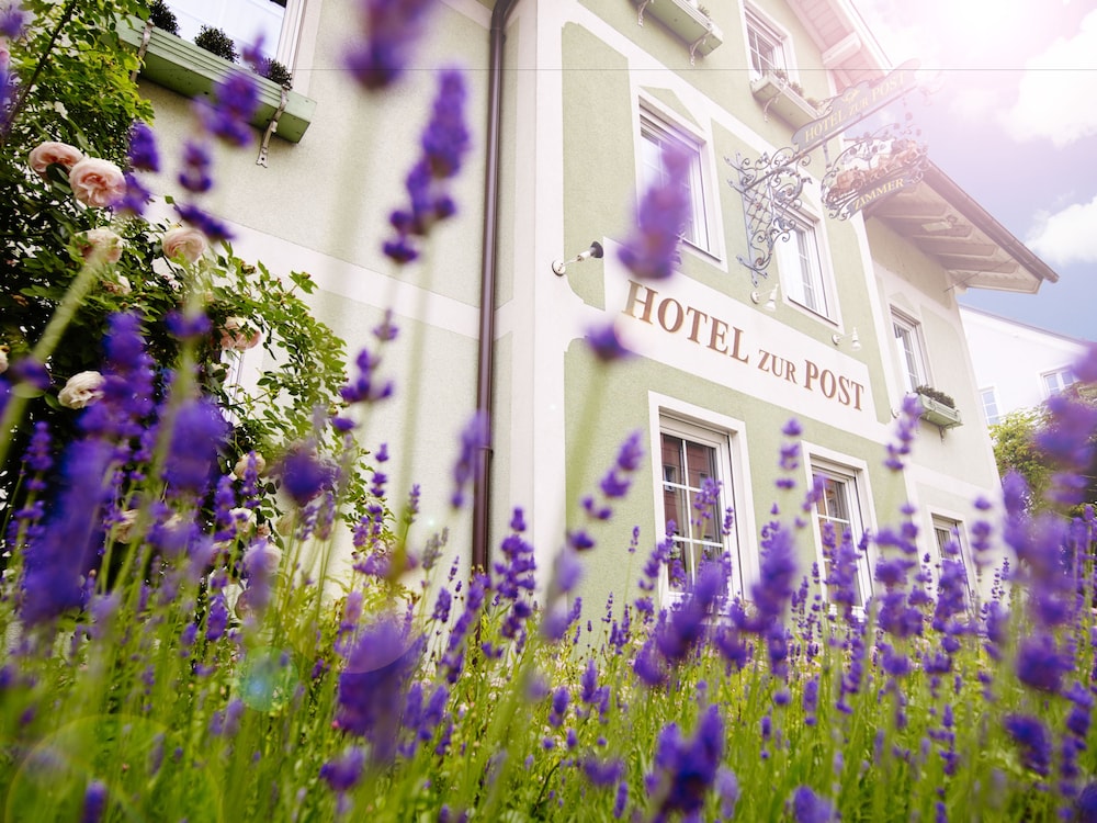 Das Grüne Hotel zur Post