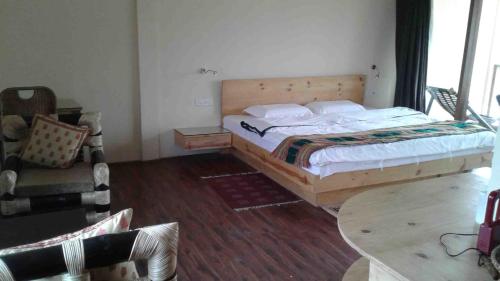 Zizina Otis Resorts