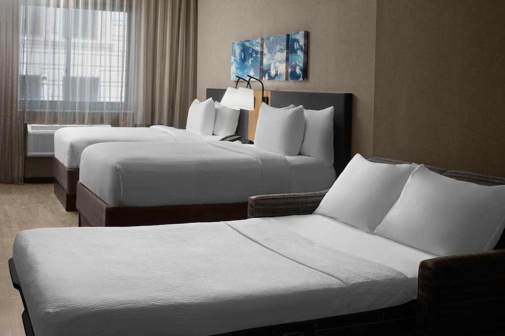 Courtyard by Marriott New York World Trade Center Area