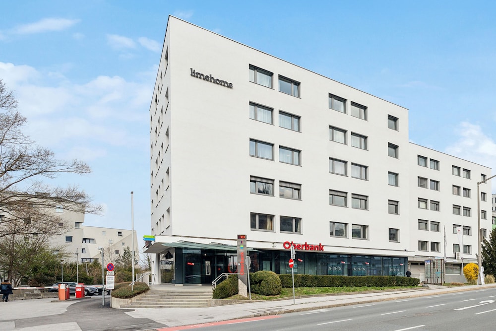 limehome Salzburg Sterneckstr.