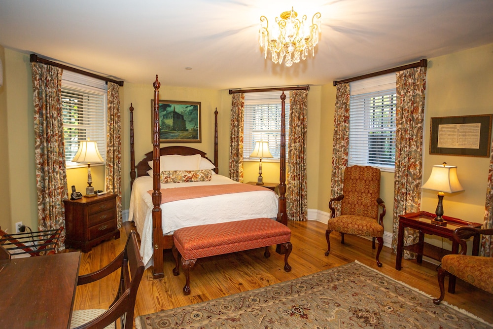 Kehoe House, Historic Inns of Savannah