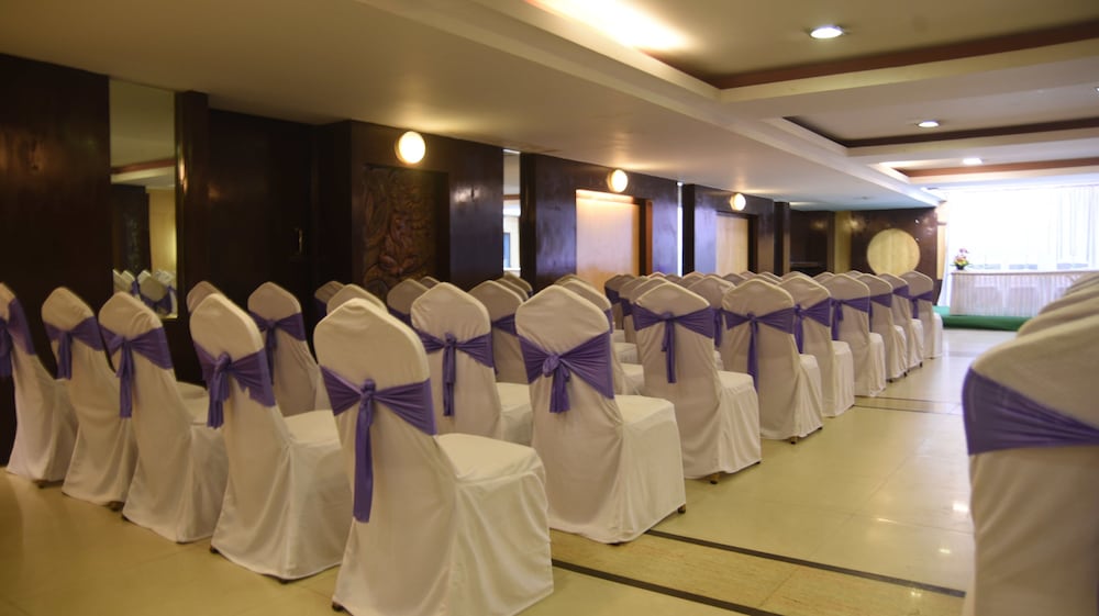 Hotel Maurya