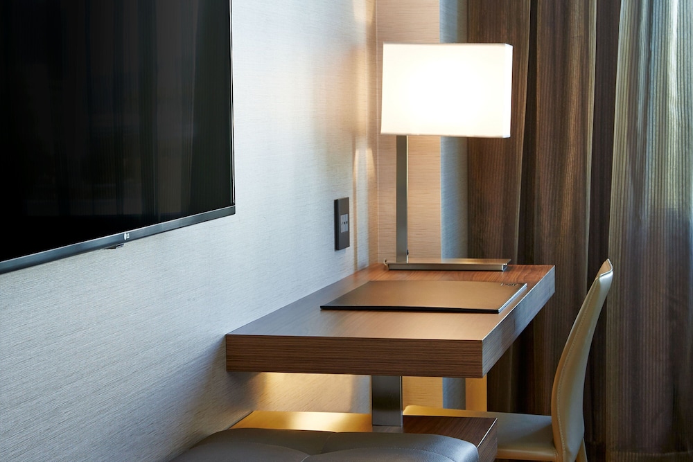 AC Hotel by Marriott Portland Downtown, OR