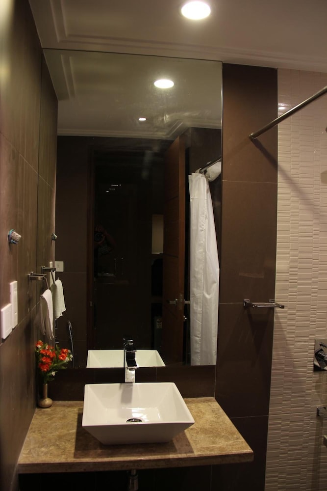 Riverview Hotel