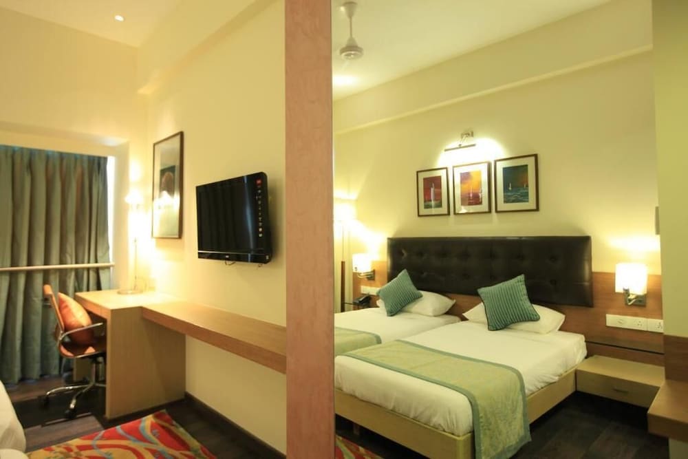 Riverview Hotel