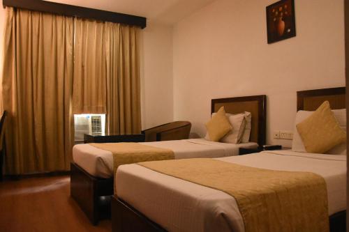 Hotel Clark Inn Kaushambi
