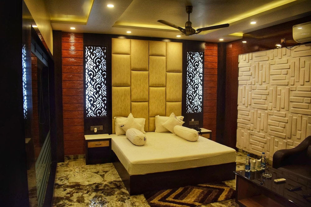 Grand Beach Resort