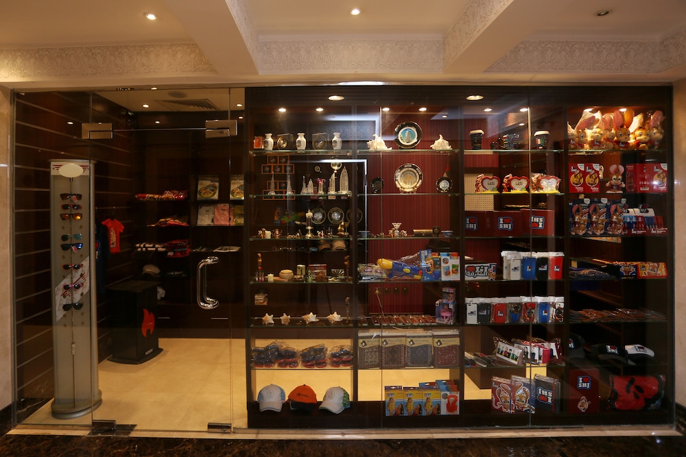 Al Hamra Hotel
