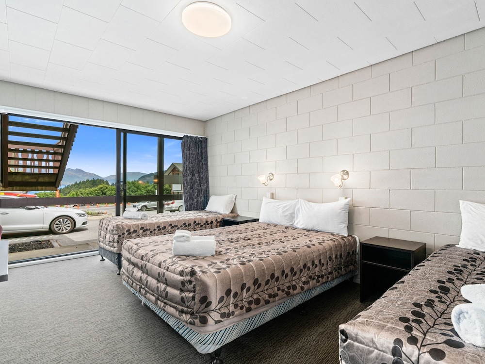 Queenstown Motel Apartments