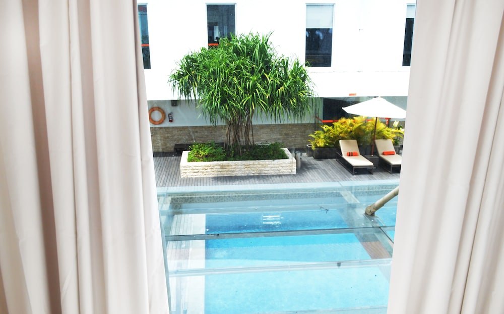 Harris Hotel and Conventions Denpasar Bali