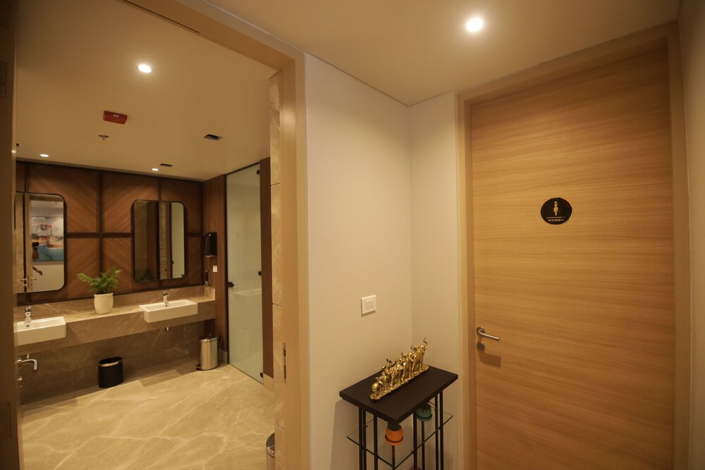 Ramada Encore By Wyndham Siliguri Sevoke Road