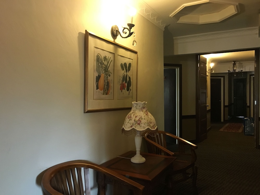 Planters Country Hotel