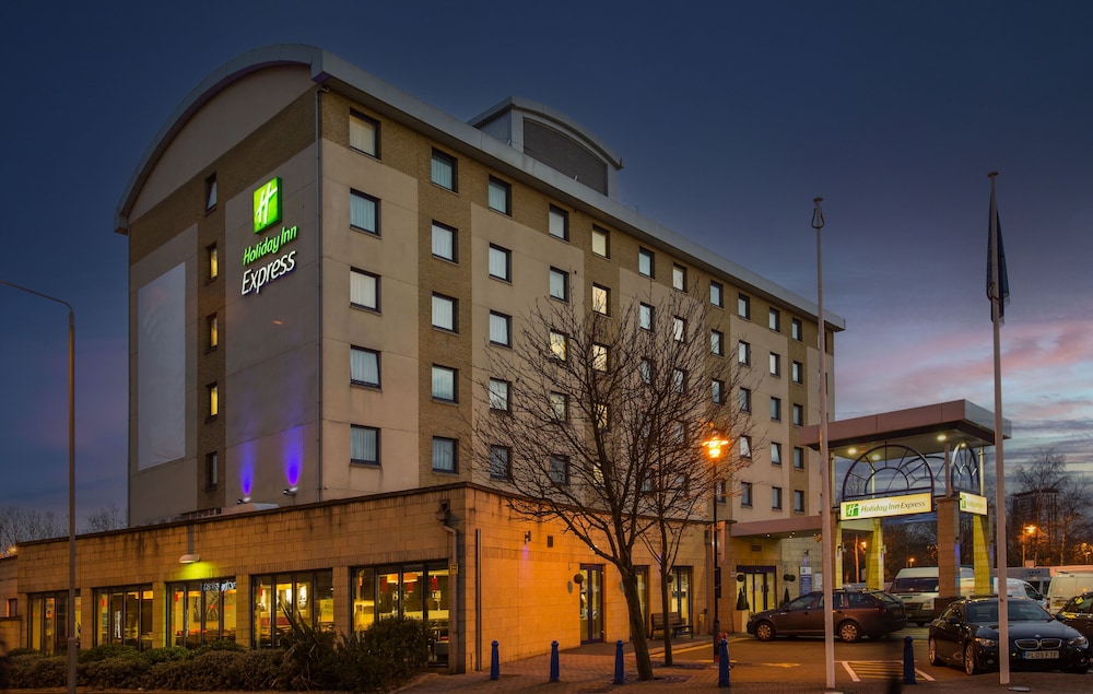 Holiday Inn Express London Wandsworth by IHG