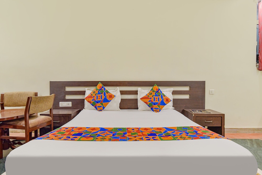 FabHotel Jaipur Classic
