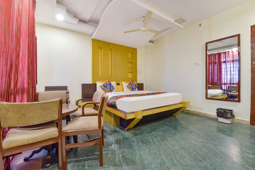 FabHotel Jaipur Classic