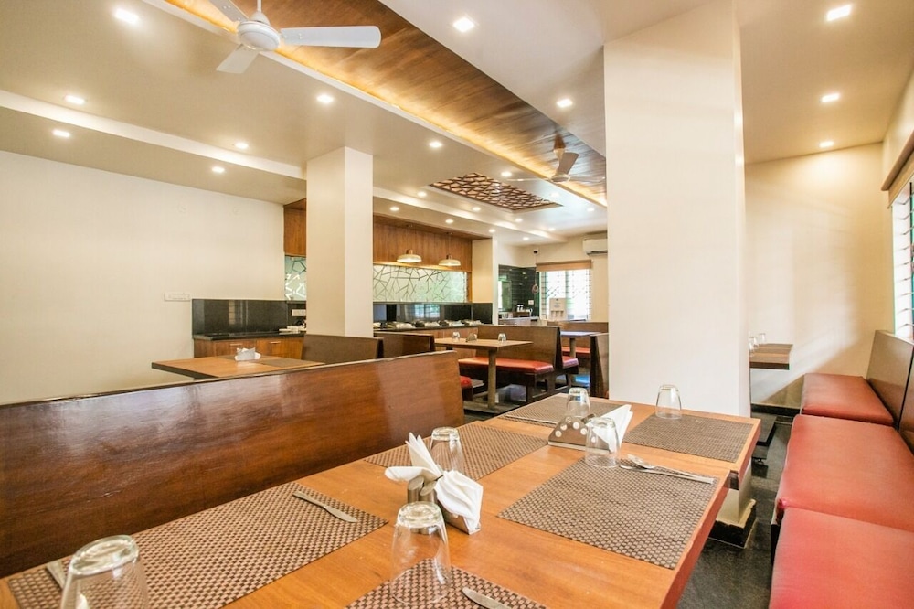 Dbrooks Hotel Bangalore