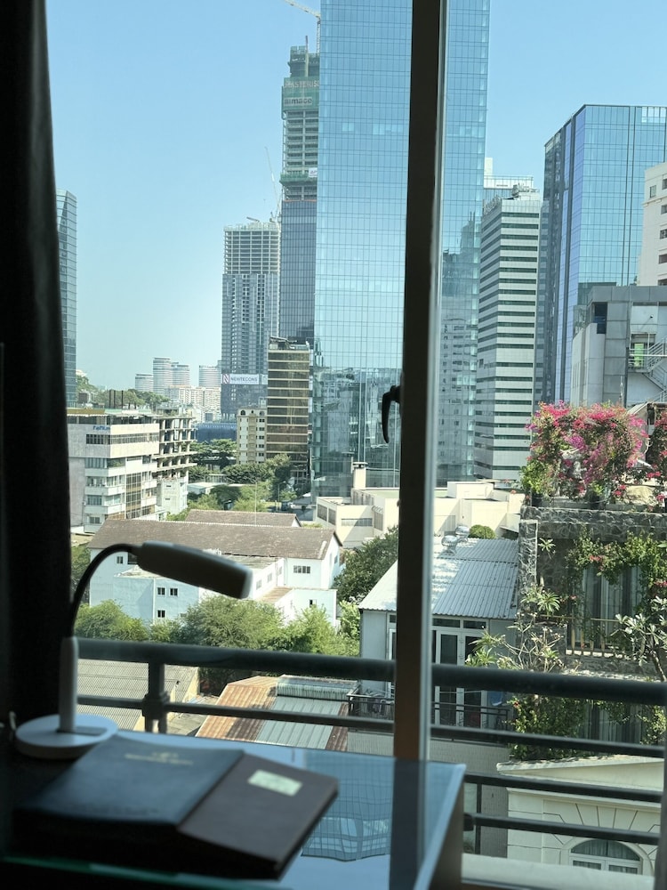 Kin Hotel Thi Sach