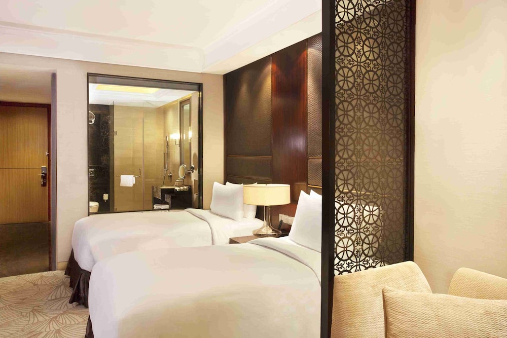 Crowne Plaza New Delhi Mayur Vihar Noida, an IHG Hotel