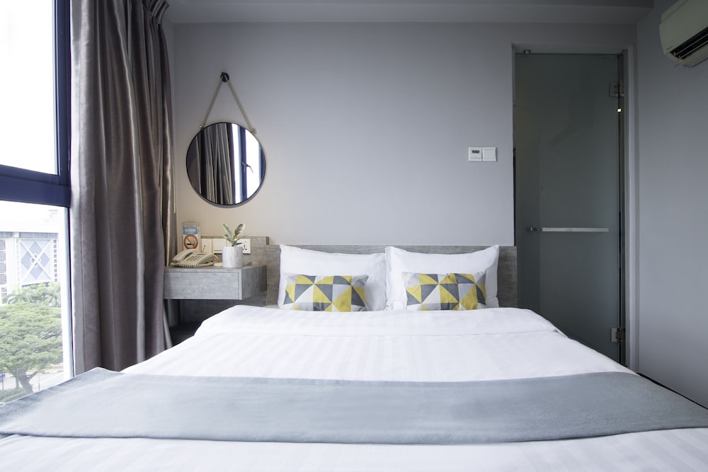 Harbour Ville Hotel