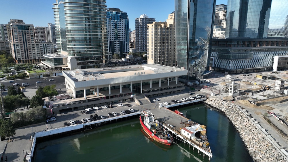 Marine Inn Hotel Baku