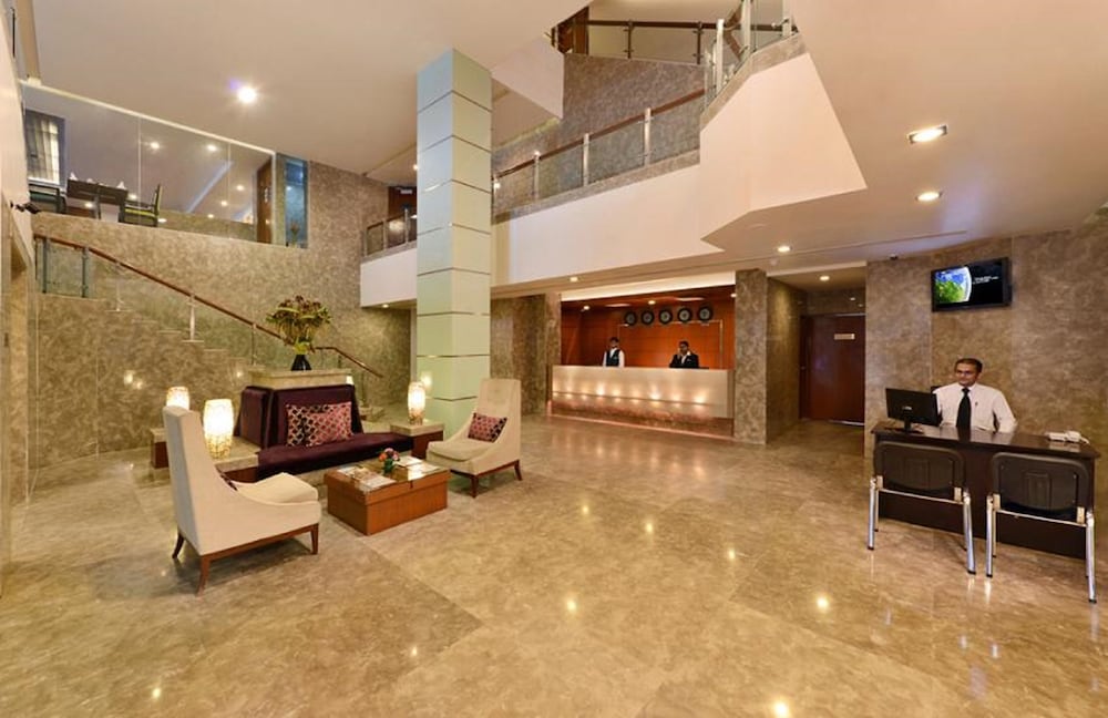 Lords Plaza Jaipur