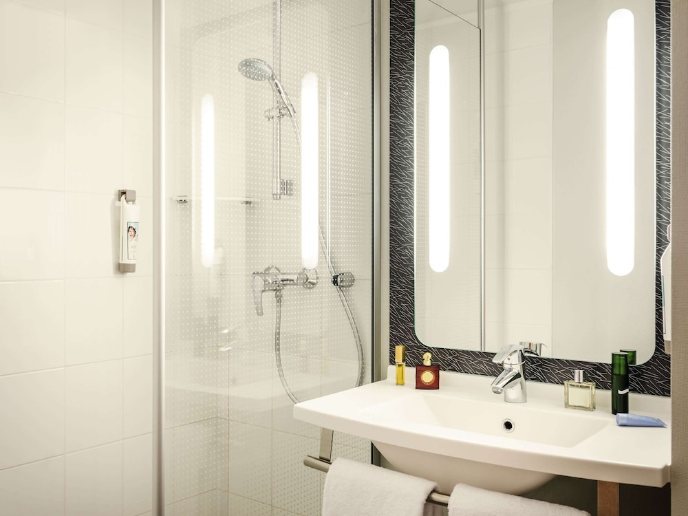 ibis Paris 17 Clichy-Batignolles