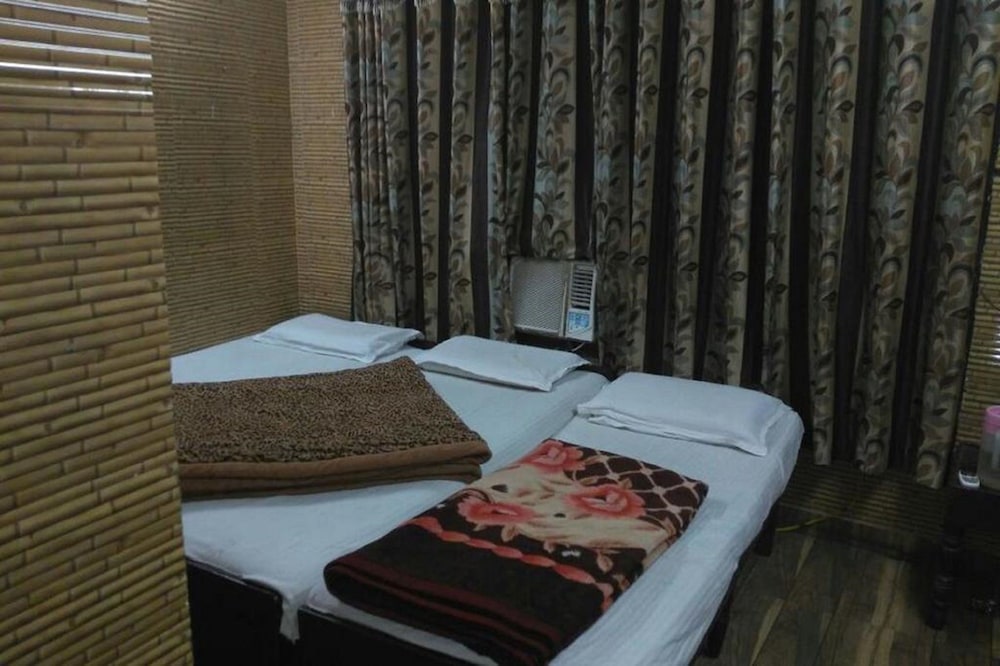 Hotel Jandyal