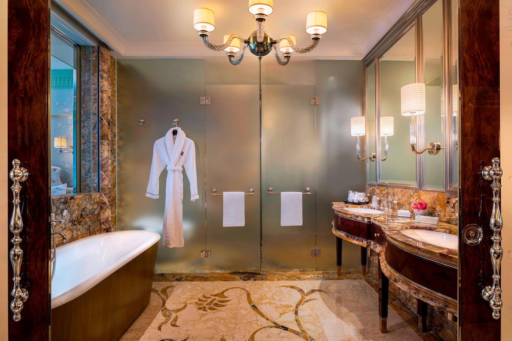 The St. Regis Singapore