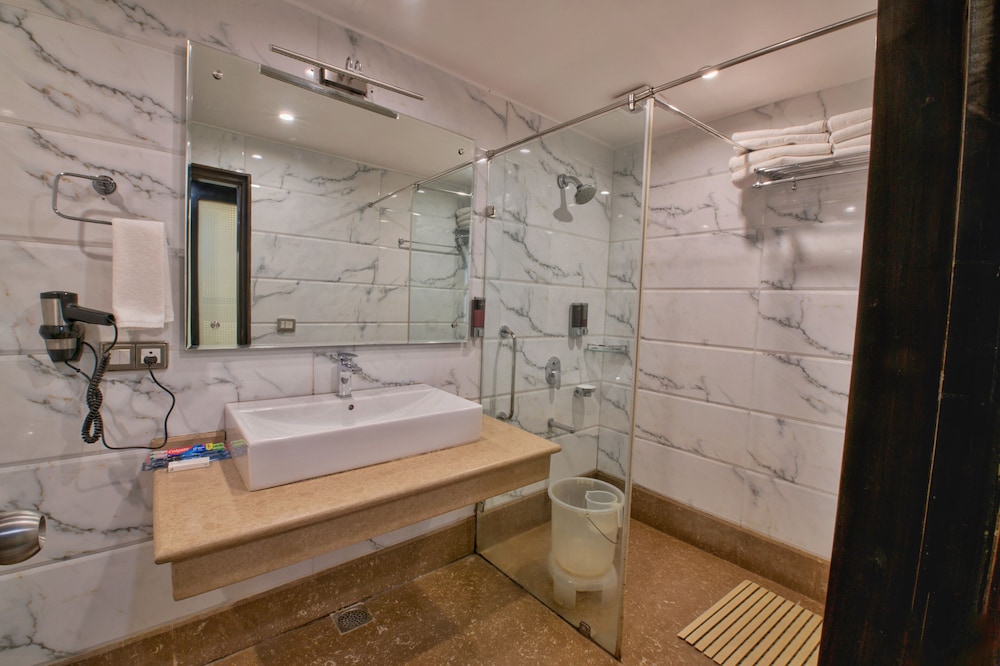 The Cedar Grand Hotel and Spa