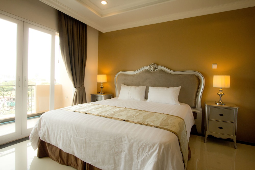 LK Grand Living Place
