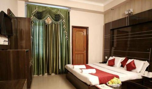 Hotel Vipul Palace