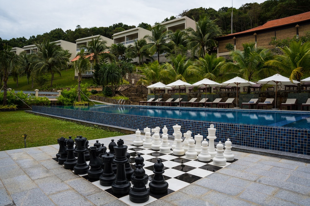 Sea Sense Resort
