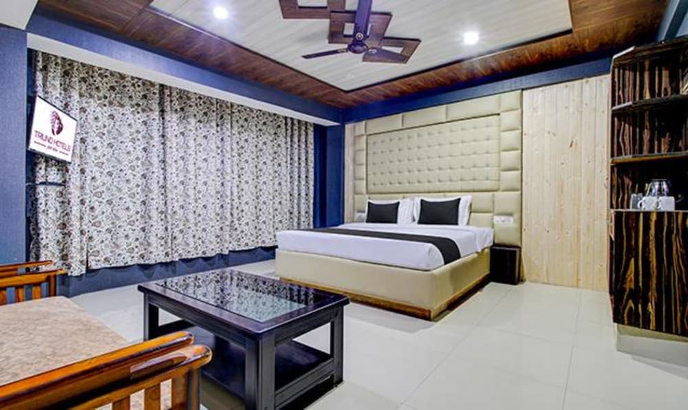 Fabhotel Prime Grand Ali