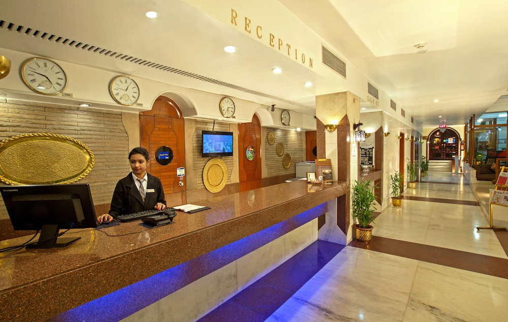 Hotel Rajmahal