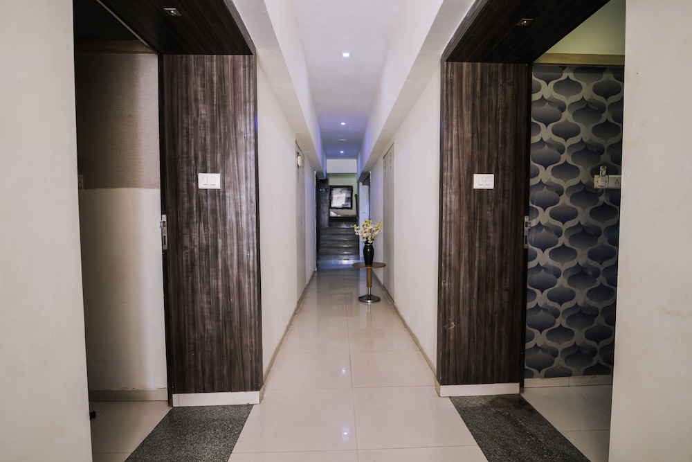 Hotel Monarch Guestline in MIDC Rabale